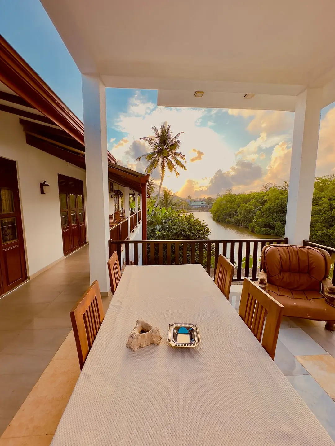 Veranda table by the river